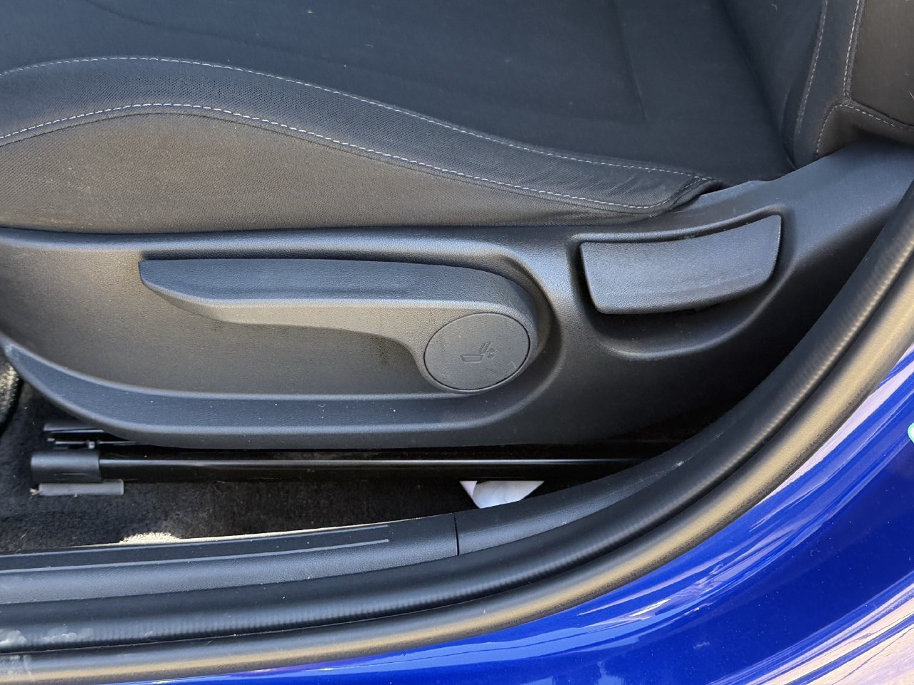 Used 2023 Hyundai Elantra SEL w/ Convenience Package FWD image 25