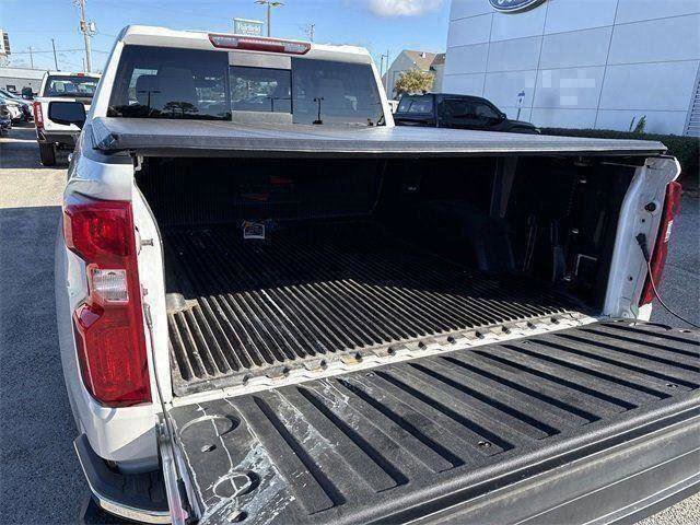 Used 2019 Chevrolet Silverado 1500 LTZ w/ LTZ Plus Package image 18