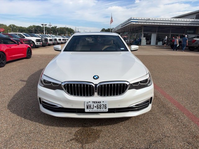 Used 2017 BMW 530i RWD image 2