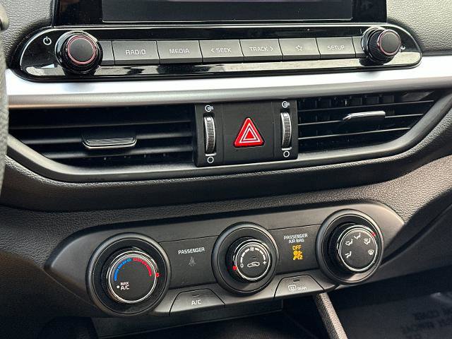 Used 2023 Kia Forte LXS image 18