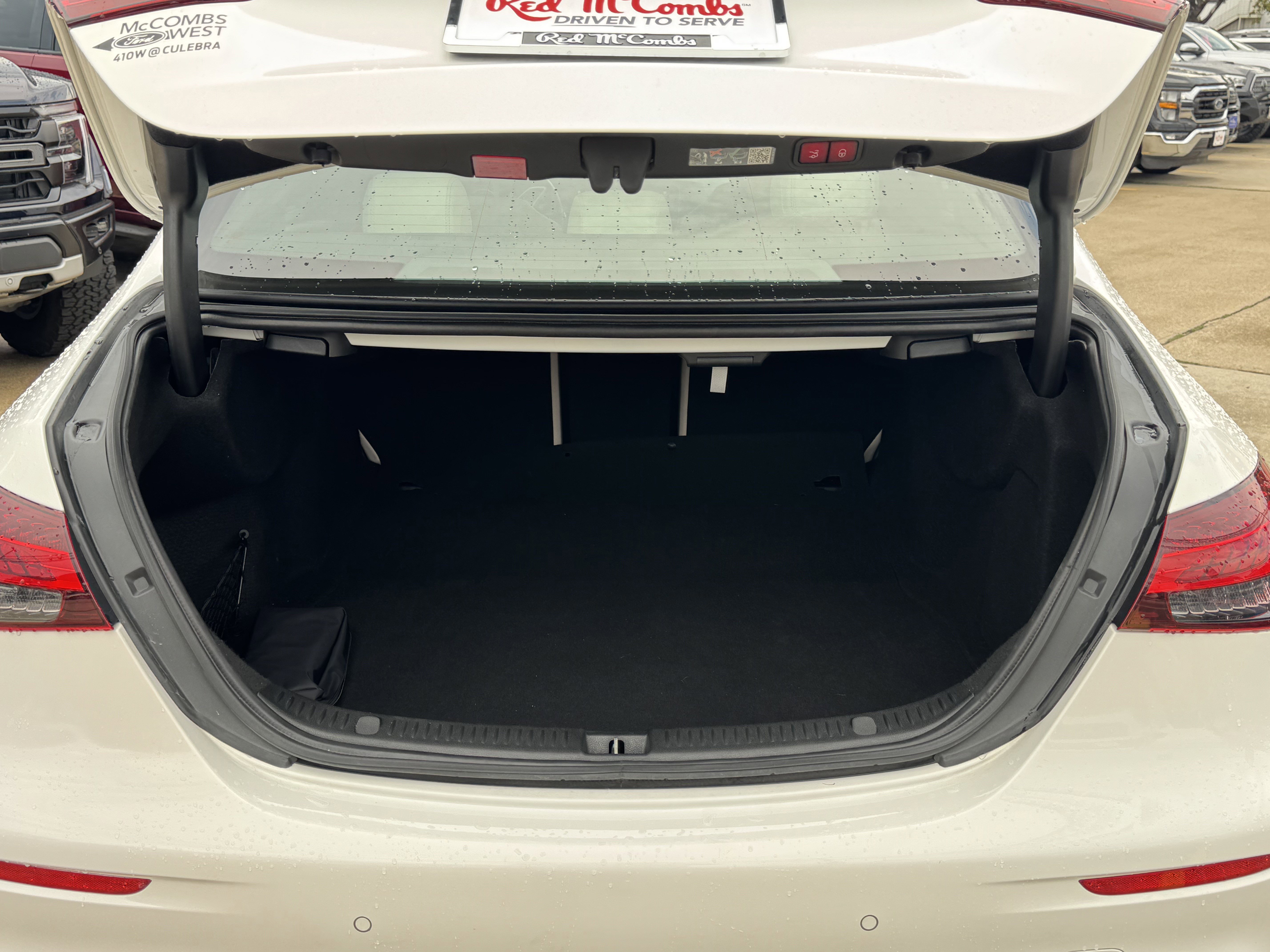 Used 2023 Mercedes-Benz E 450 4MATIC Sedan image 12