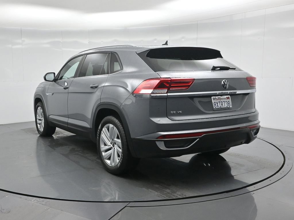 Used 2021 Volkswagen Atlas Cross Sport SE w/ Panoramic Sunroof Package image 18