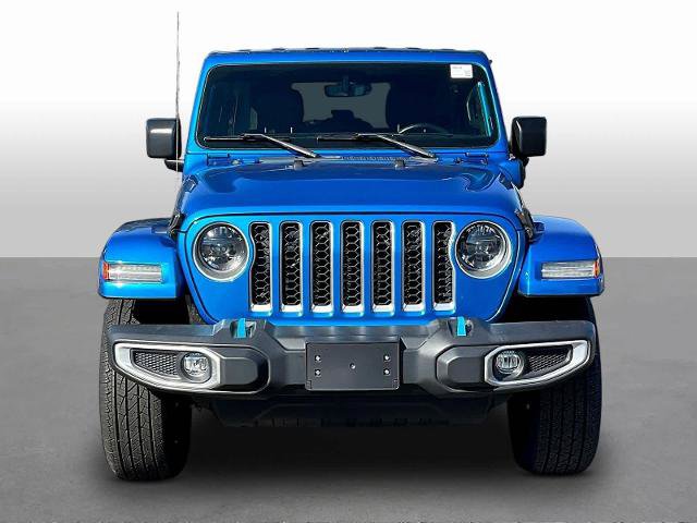 Used 2023 Jeep Wrangler Unlimited Sahara w/ Cold Weather Group AWD/4WD image 2
