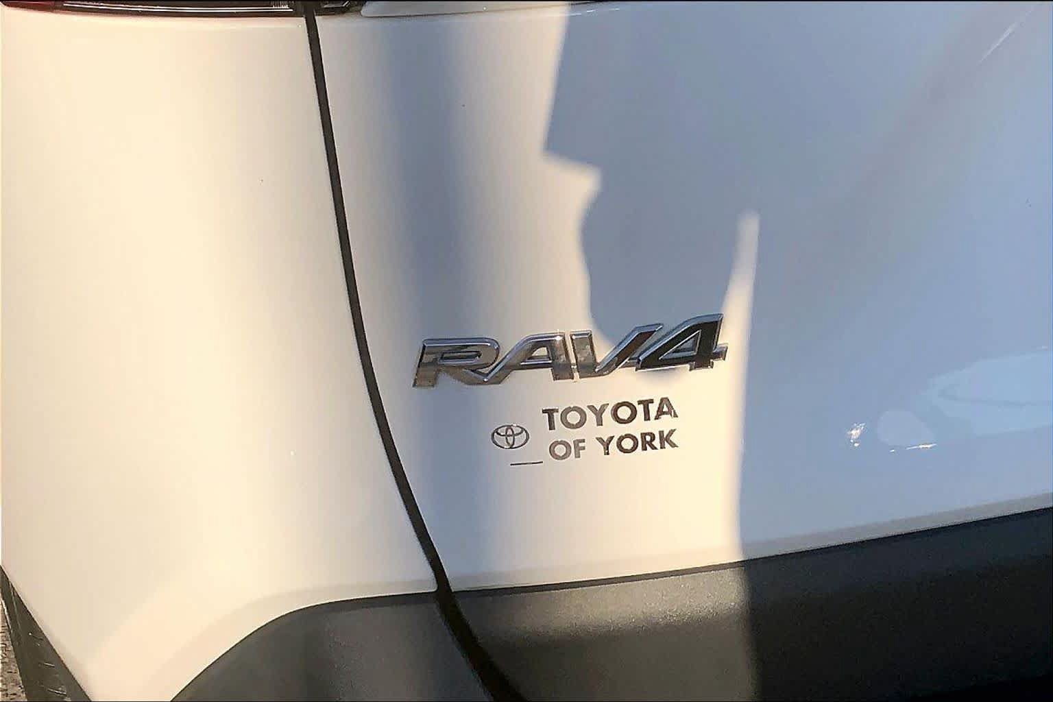 Used 2021 Toyota RAV4 XLE w/ Convenience Package AWD/4WD image 31