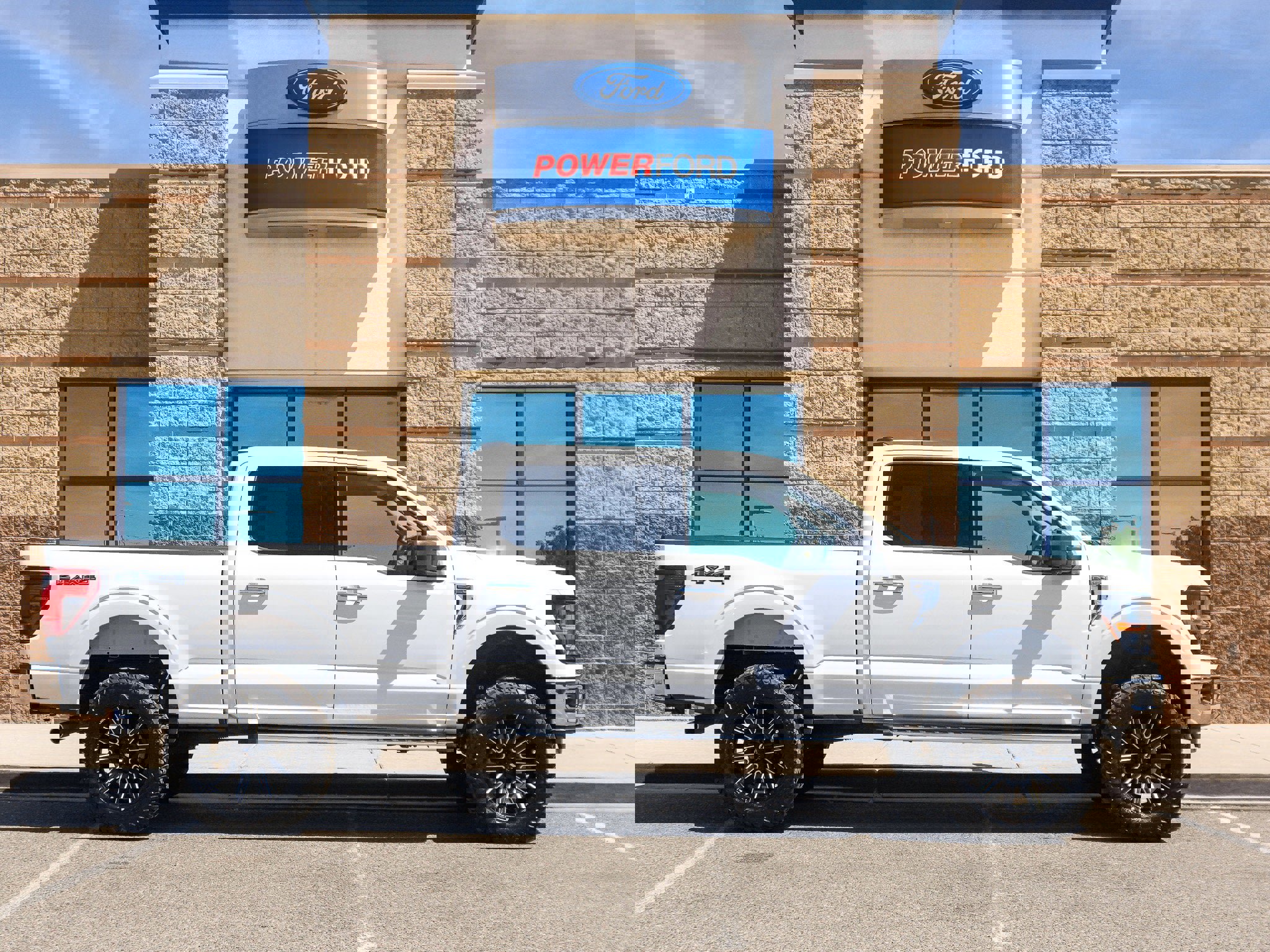 Certified 2024 Ford F150 XLT w/ Tow/Haul Package image 7