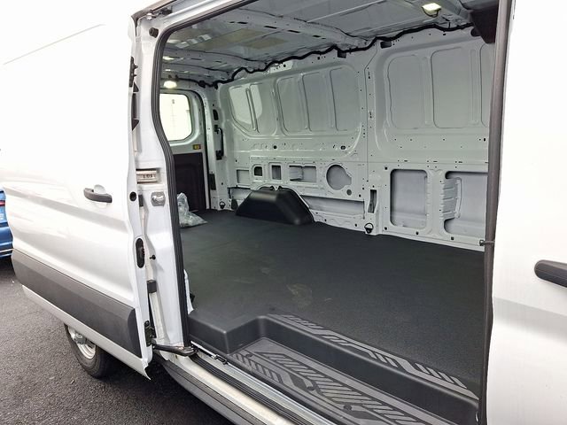 Certified 2024 Ford Transit 350 148 Low Roof image 26