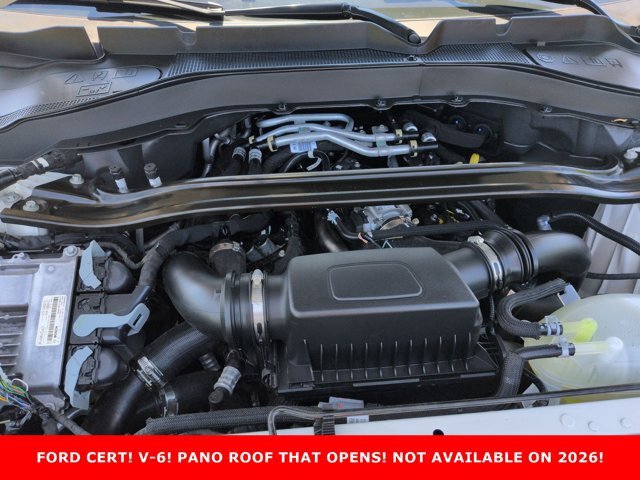 Certified 2025 Ford Explorer Platinum w/ Ultimate Package AWD/4WD image 31