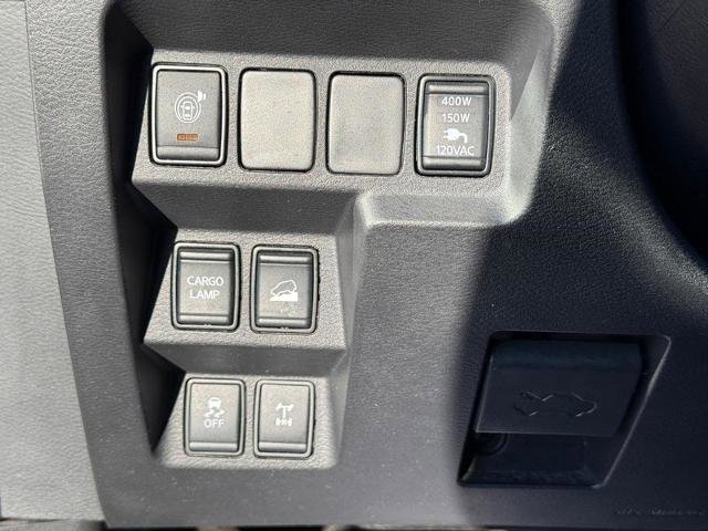 Used 2023 Nissan Frontier PRO-4X w/ Pro-4X Premium Package AWD/4WD image 24