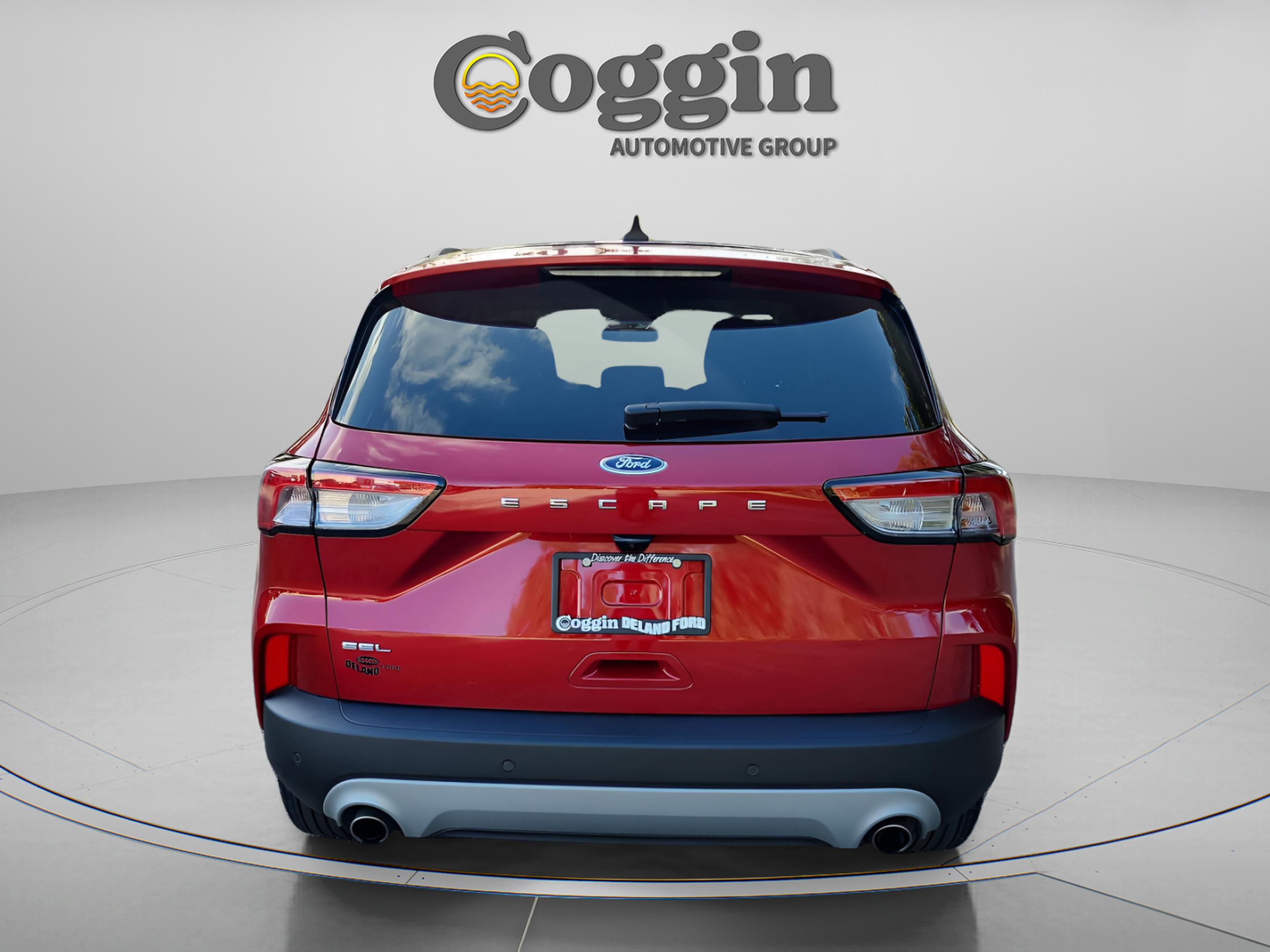 Certified 2022 Ford Escape SEL image 4