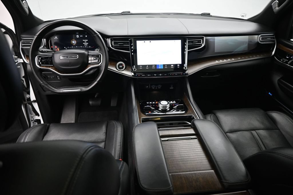 Used 2022 Jeep Grand Wagoneer Series I AWD/4WD image 25