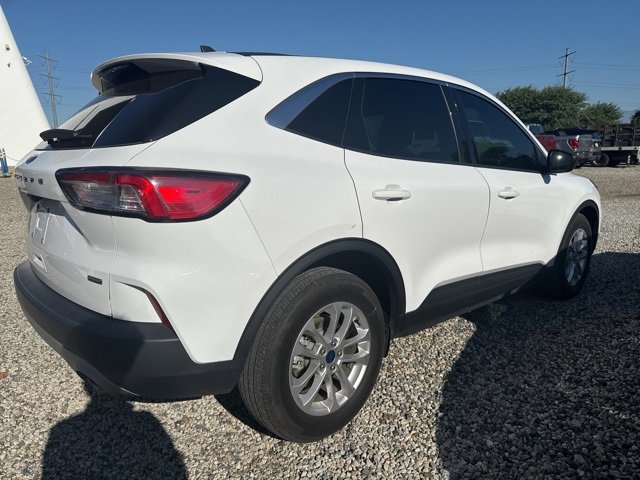 Certified 2022 Ford Escape SE image 3