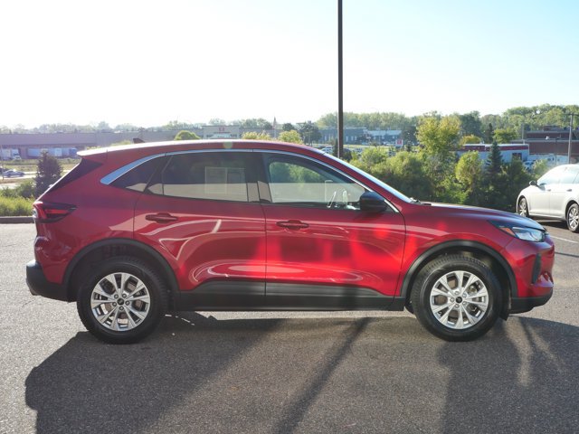 Certified 2023 Ford Escape Active AWD/4WD image 4