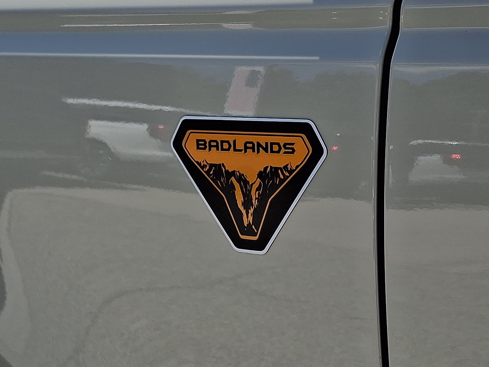 Certified 2025 Ford Bronco Badlands AWD/4WD image 33