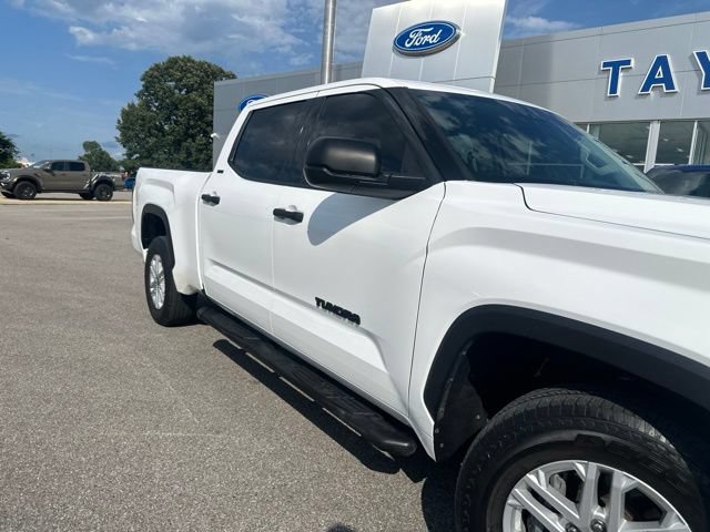 Used 2023 Toyota Tundra SR5 AWD/4WD image 7