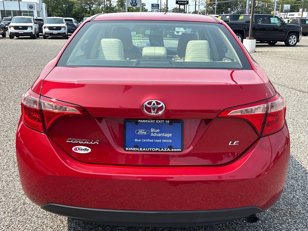 Used 2018 Toyota Corolla LE FWD image 17