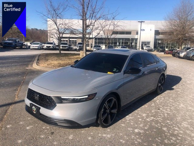 Used 2024 Honda Accord Sport image 1