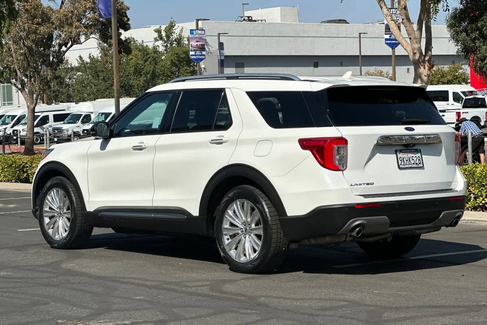 Certified 2023 Ford Explorer Limited w/ Limited Technology Package RWD image 7