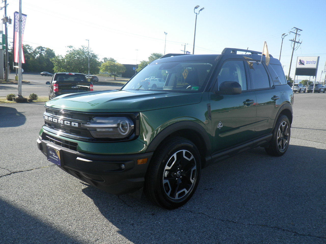 Certified 2024 Ford Bronco Sport Outer Banks w/ Tech Package AWD/4WD image 3