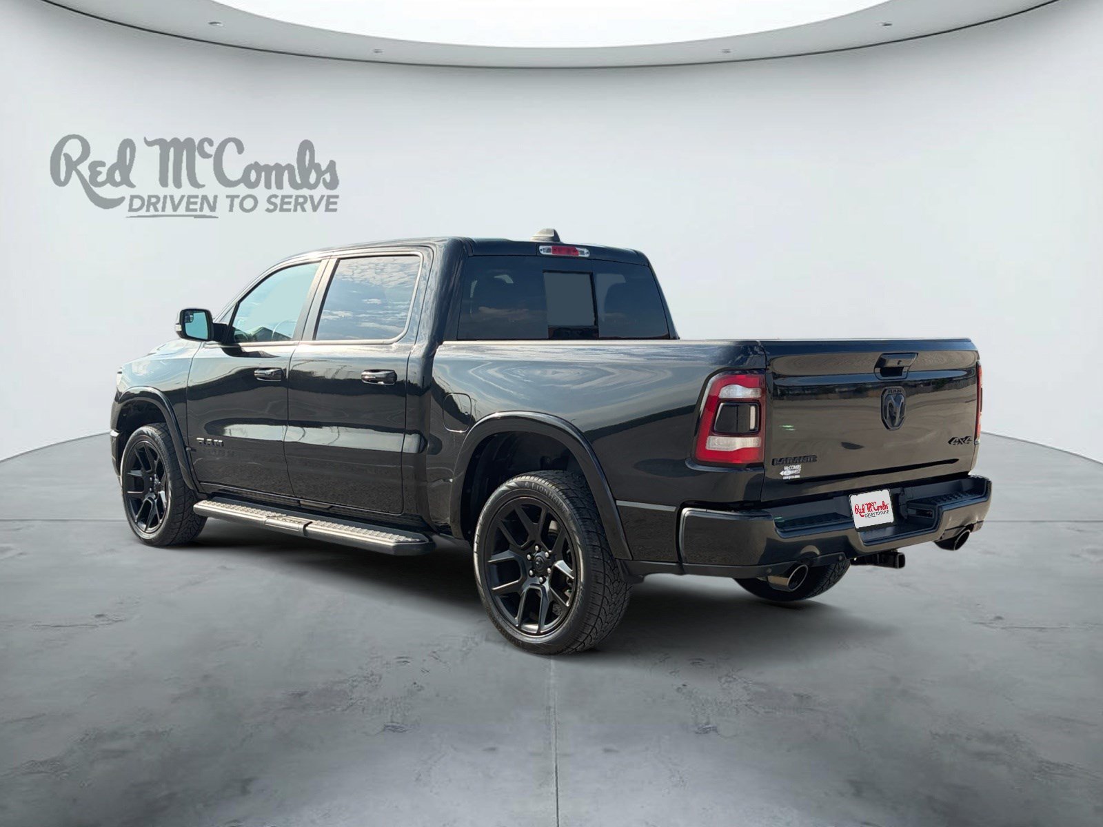 Used 2022 RAM 1500 Laramie AWD/4WD image 7