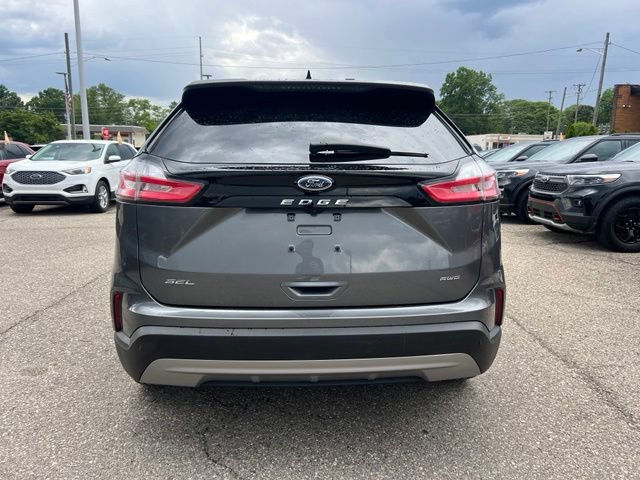 Certified 2023 Ford Edge SEL w/ Convenience Package AWD/4WD image 5