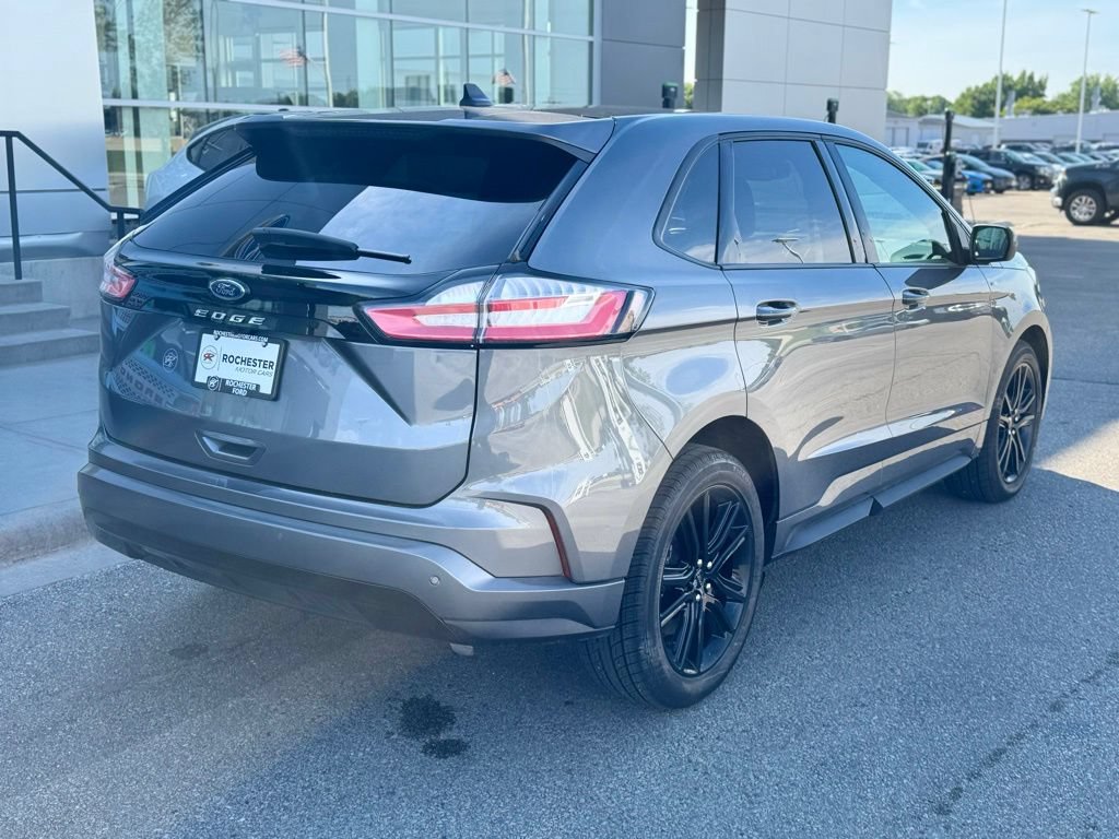 Certified 2024 Ford Edge ST-Line AWD/4WD image 38