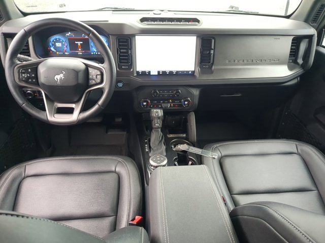 Certified 2025 Ford Bronco Badlands AWD/4WD image 31
