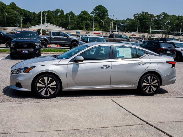 Used 2022 Nissan Altima 2.5 SV FWD image 3
