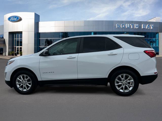 Used 2020 Chevrolet Equinox LS FWD image 2