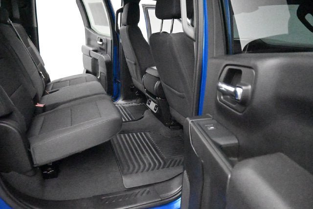 Used 2022 Chevrolet Silverado 1500 Custom w/ LPO, Dark Essentials Package AWD/4WD image 19