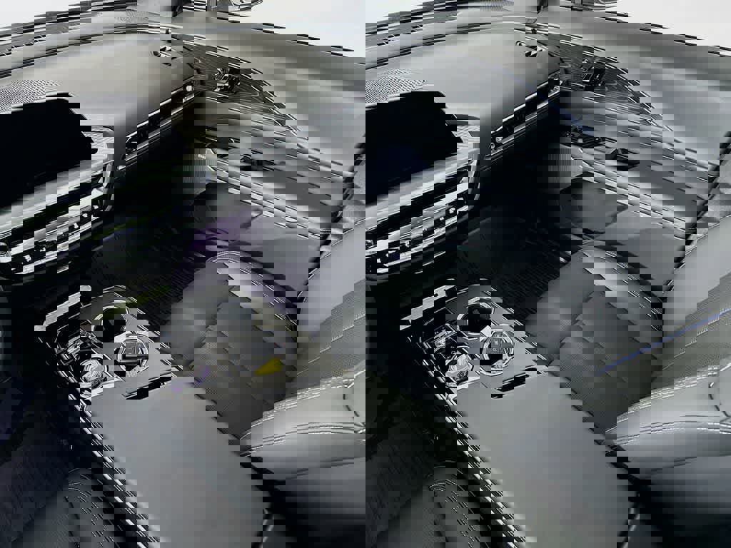 Used 2024 Cadillac Lyriq Luxury w/ LPO, Floor Liner Package image 14