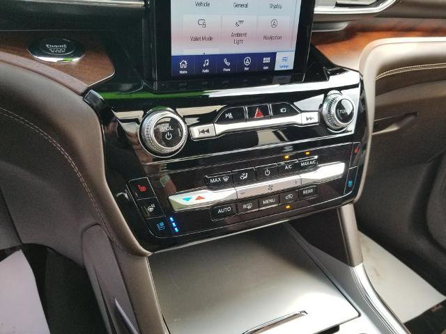 Certified 2022 Ford Explorer King Ranch w/ Premium Technology Package image 23