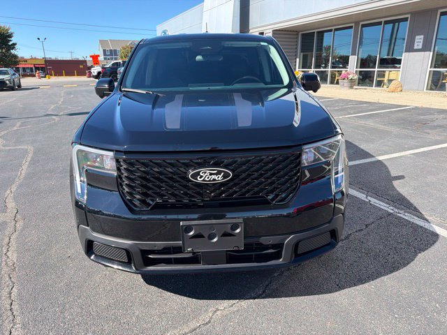 Certified 2025 Ford Maverick Lariat w/ Black Appearance Package AWD/4WD image 4
