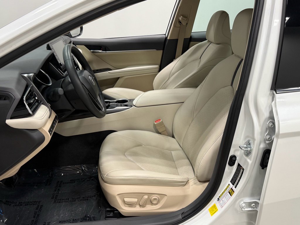 Used 2023 Toyota Camry XLE w/ Protection Package (Q2) (TMS) image 10