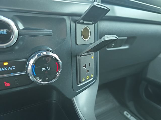 Certified 2025 Ford F150 Tremor AWD/4WD image 26