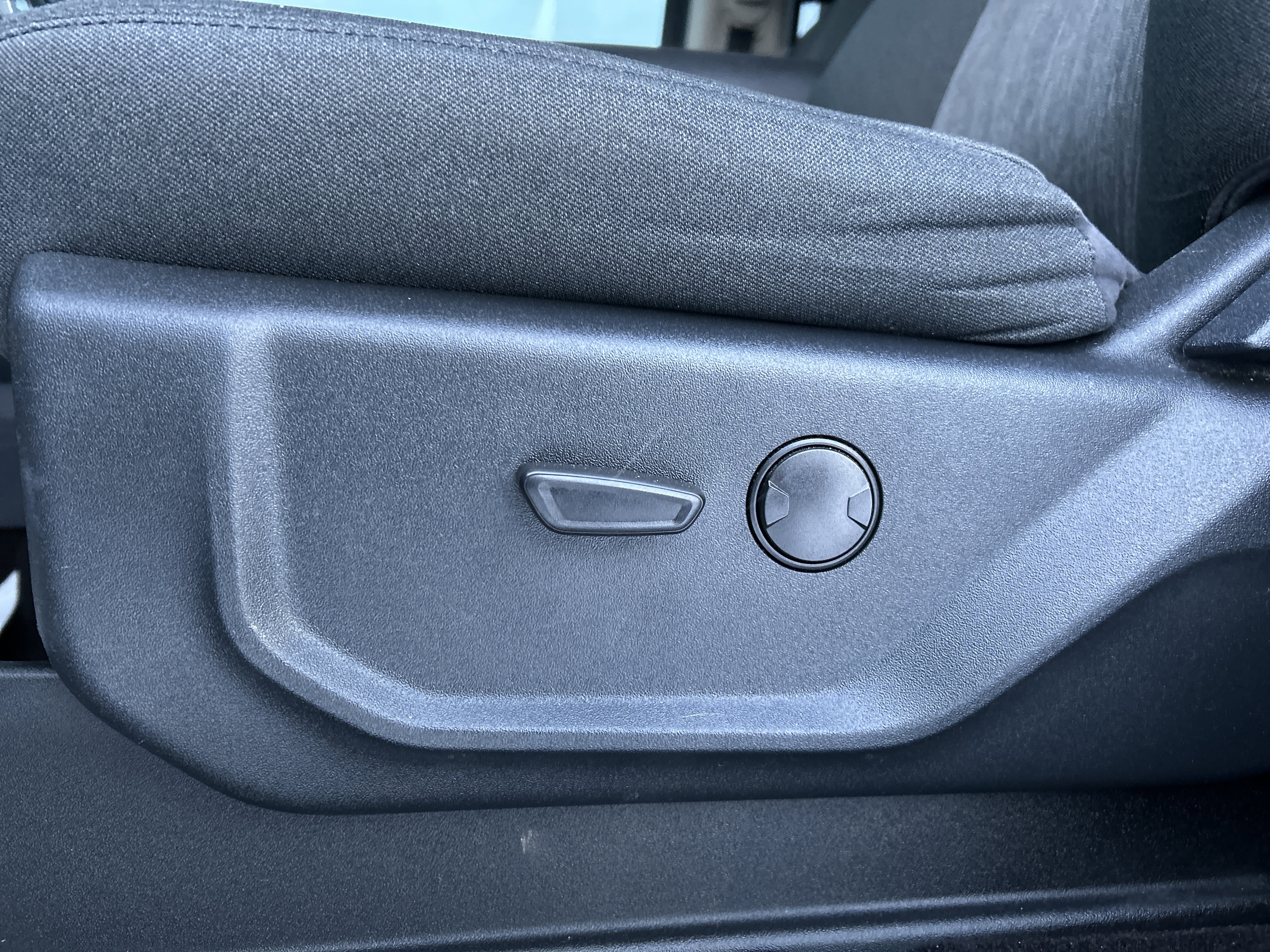 Certified 2022 Ford Expedition XLT image 15