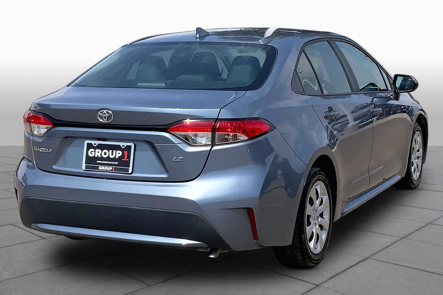 Used 2021 Toyota Corolla LE FWD image 12