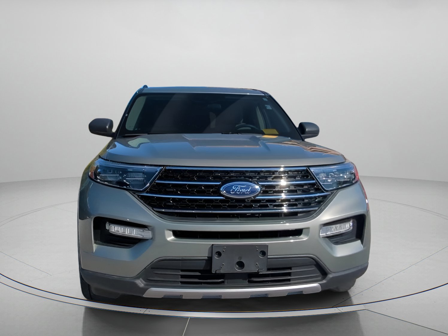 Certified 2020 Ford Explorer XLT w/ Equipment Group 202A image 32