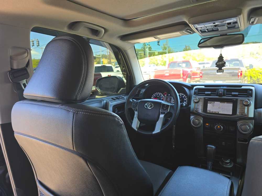 Used 2019 Toyota 4Runner SR5 Premium AWD/4WD image 10