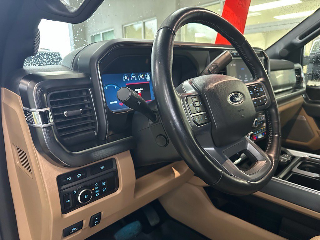 Certified 2024 Ford F250 Lariat w/ Chrome Package image 25
