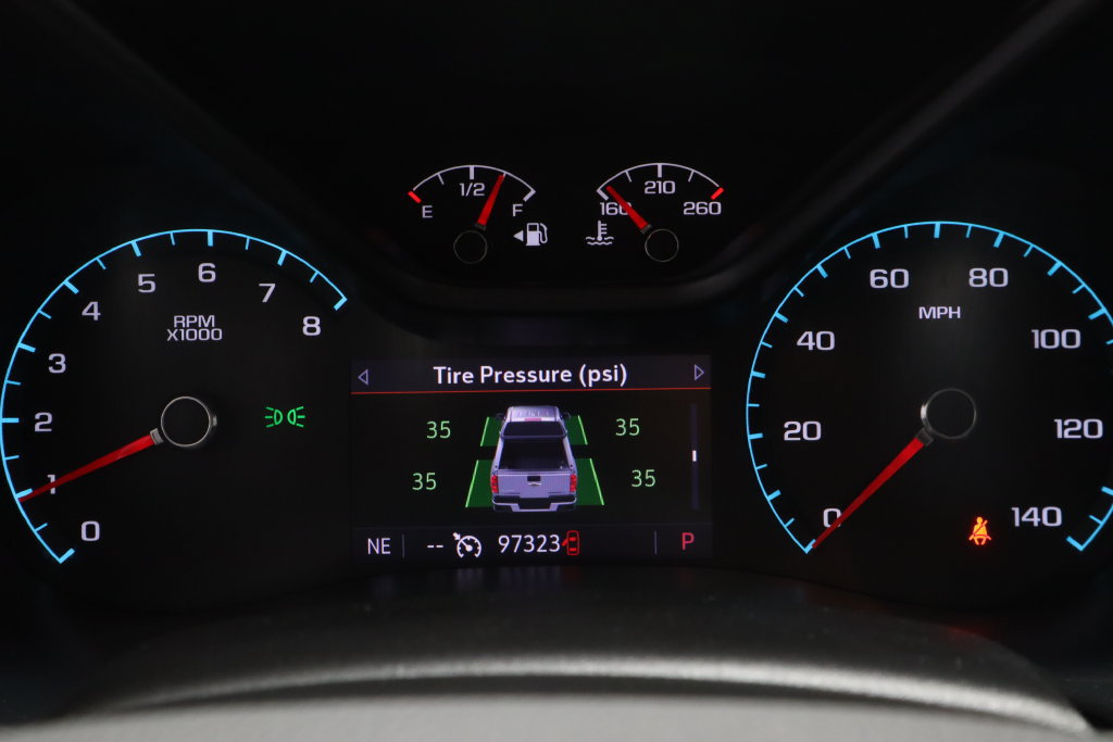 Used 2020 Chevrolet Colorado LT w/ Luxury Package AWD/4WD image 22