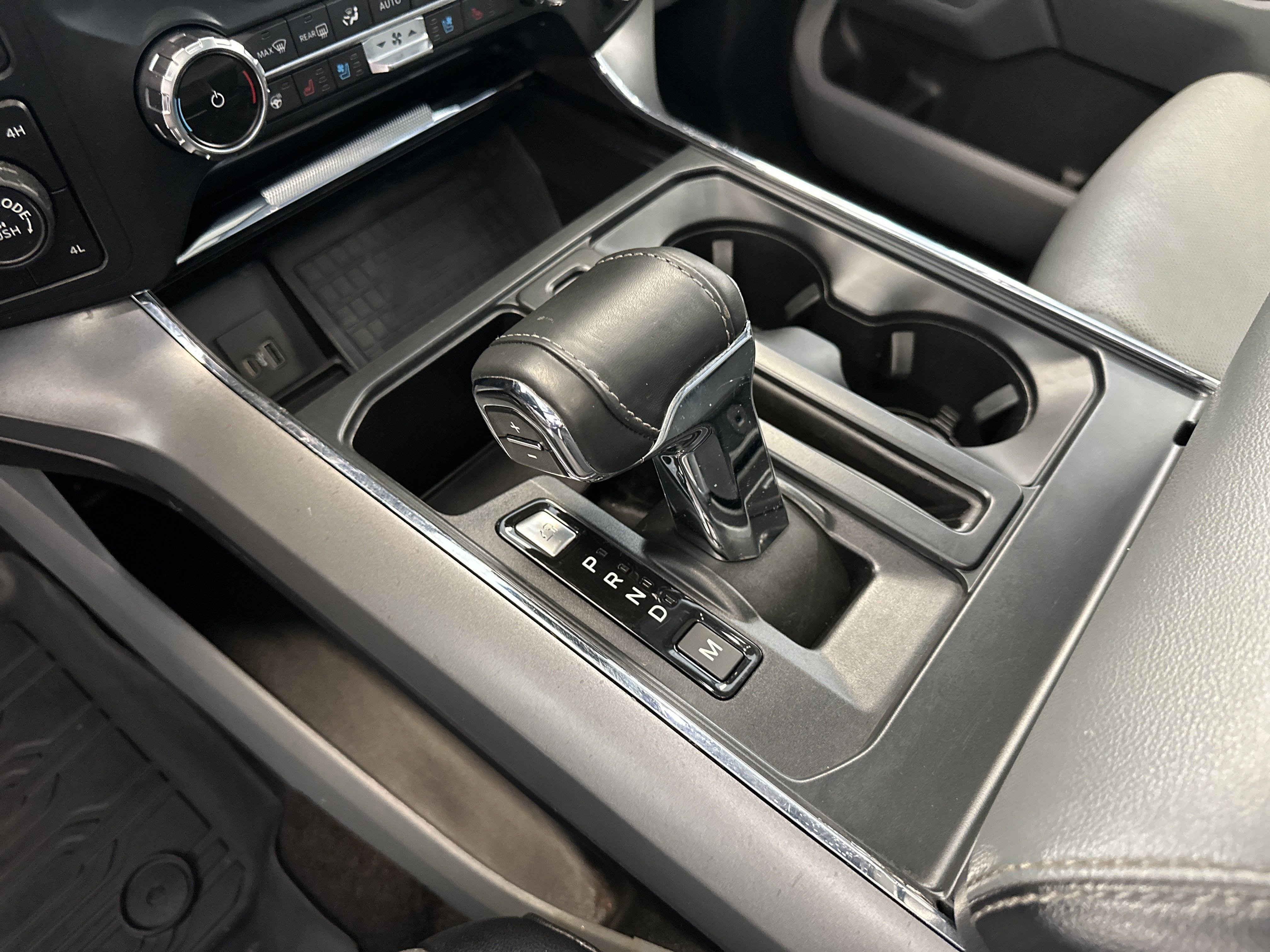 Certified 2022 Ford F150 Lariat w/ Equipment Group 502A High image 31