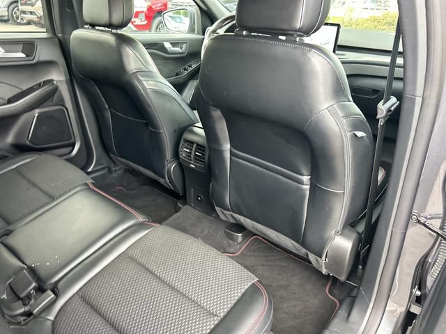 Certified 2023 Ford Escape ST-Line w/ Tech Pack #1 AWD/4WD image 25