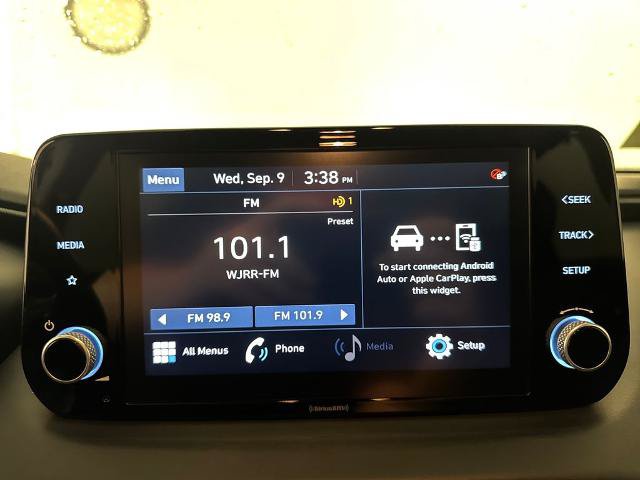 Used 2022 Hyundai Santa Fe SEL w/ Convenience Package FWD image 18