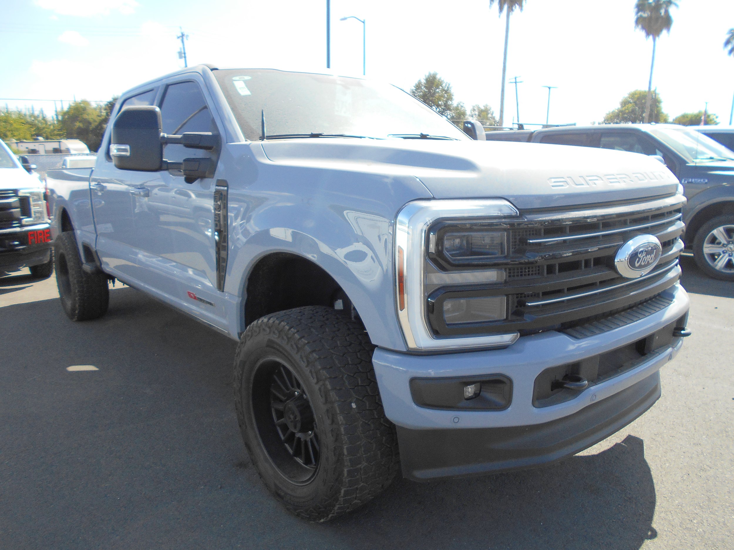Certified 2025 Ford F250 Platinum AWD/4WD image 3