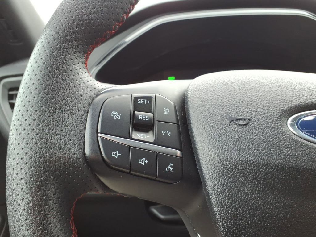 Certified 2023 Ford Escape ST-Line Select w/ Tech Pack #1 AWD/4WD image 16