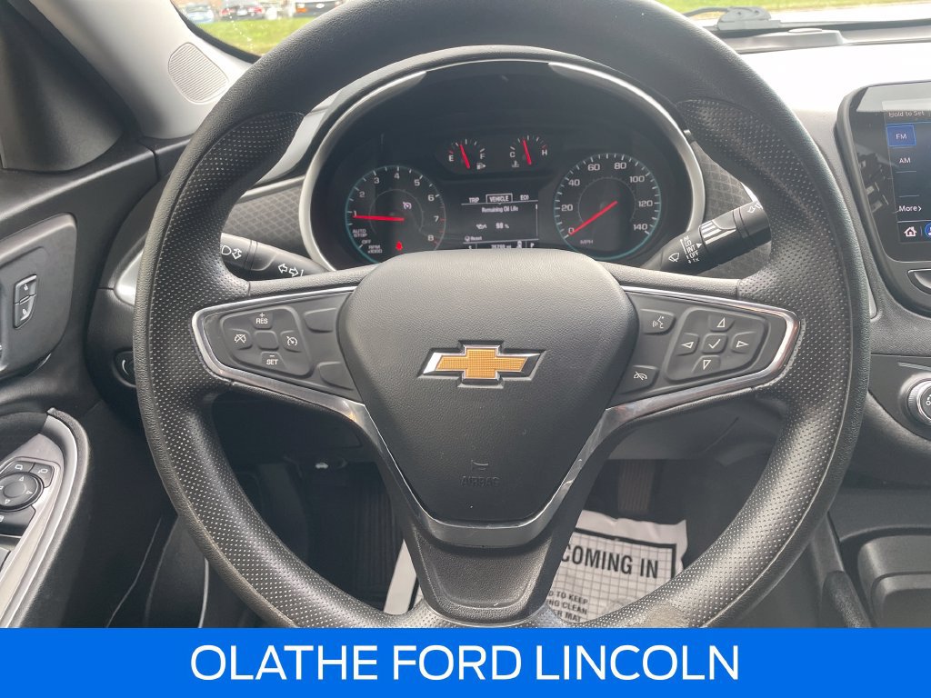 Used 2020 Chevrolet Malibu LS FWD image 21