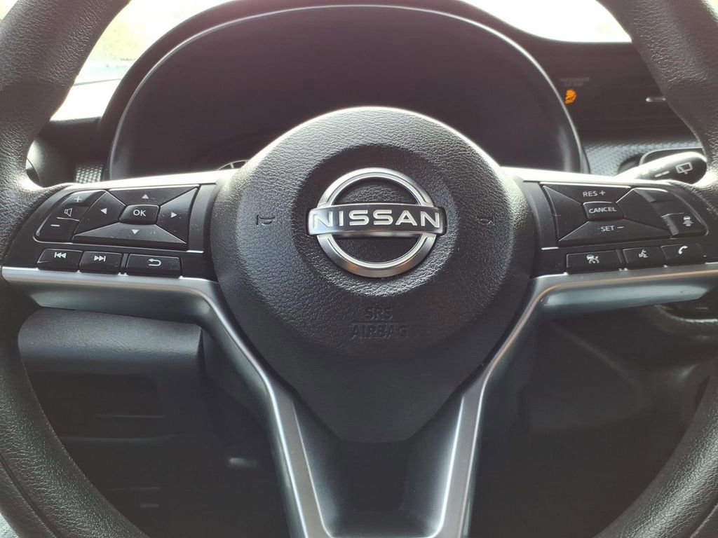 Used 2024 Nissan Kicks SV image 23