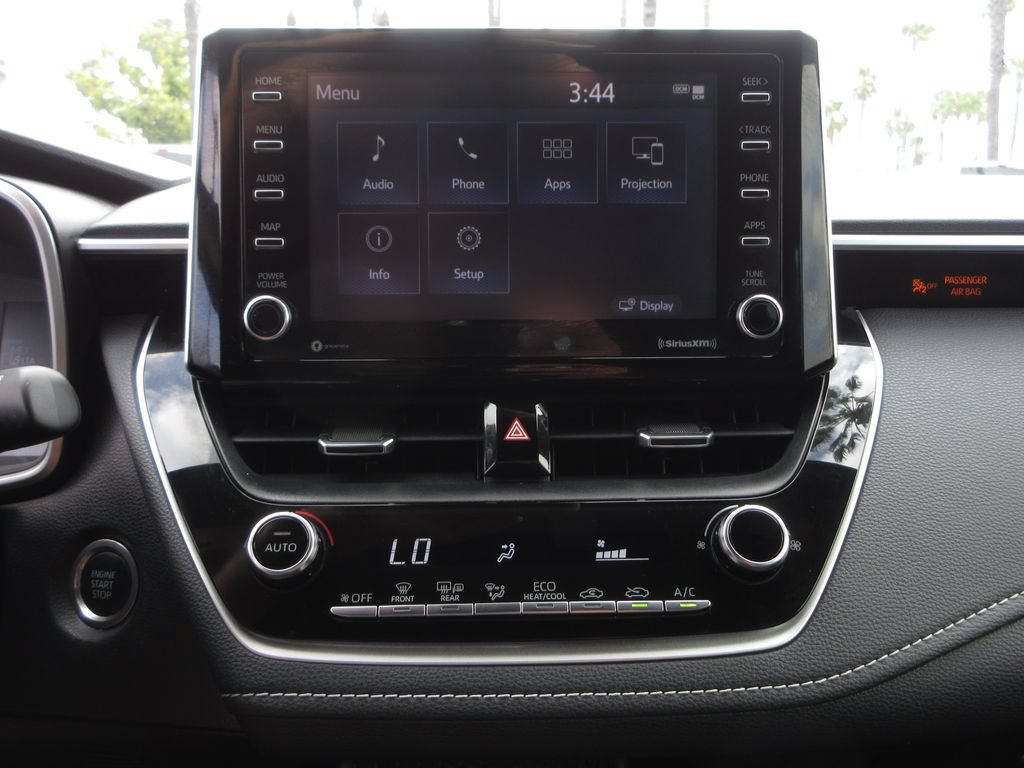 Used 2020 Toyota Corolla SE FWD image 19