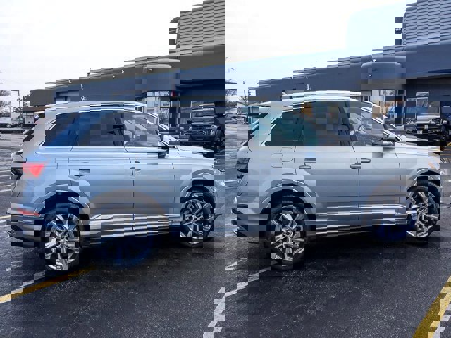 Used 2024 Audi Q7 3.0T Premium Plus image 7