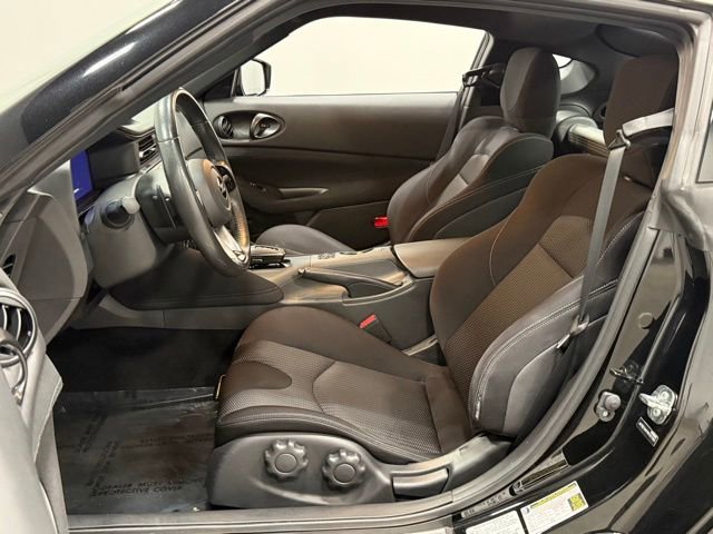 Used 2024 Nissan Z Sport w/ Floor Mat Package RWD image 15